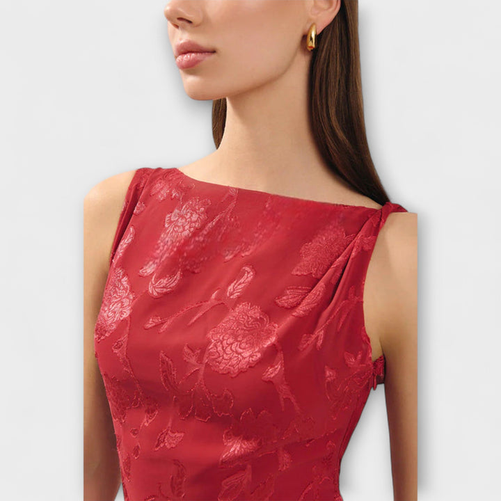 Opal - Elegant Backless Maxi Dress