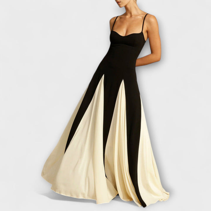 Sophie - Flowing Elegance Maxi Dress