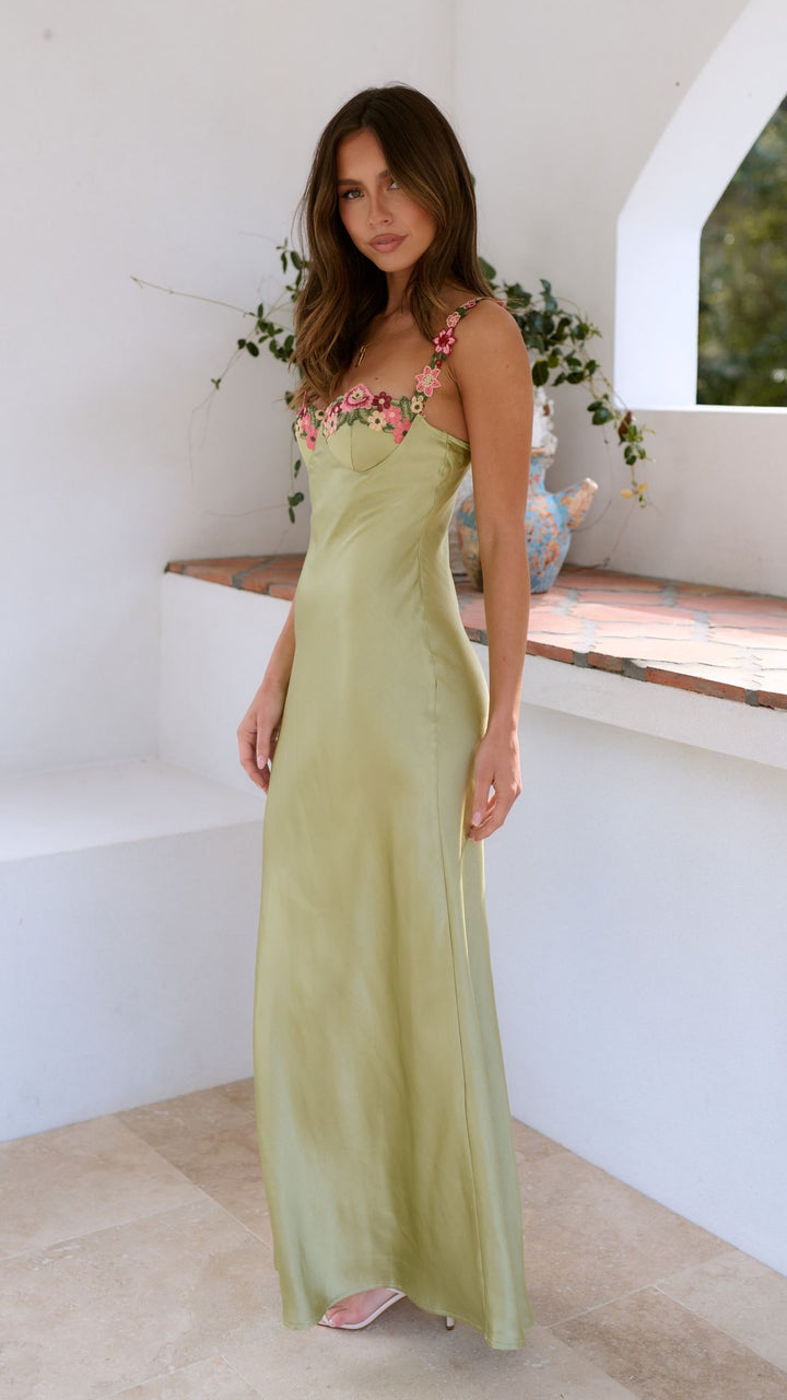 Rhea – Effortless Elegance Dress