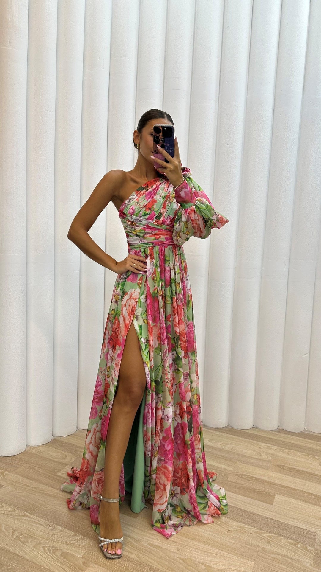 Nora - Timeless Draped Dress