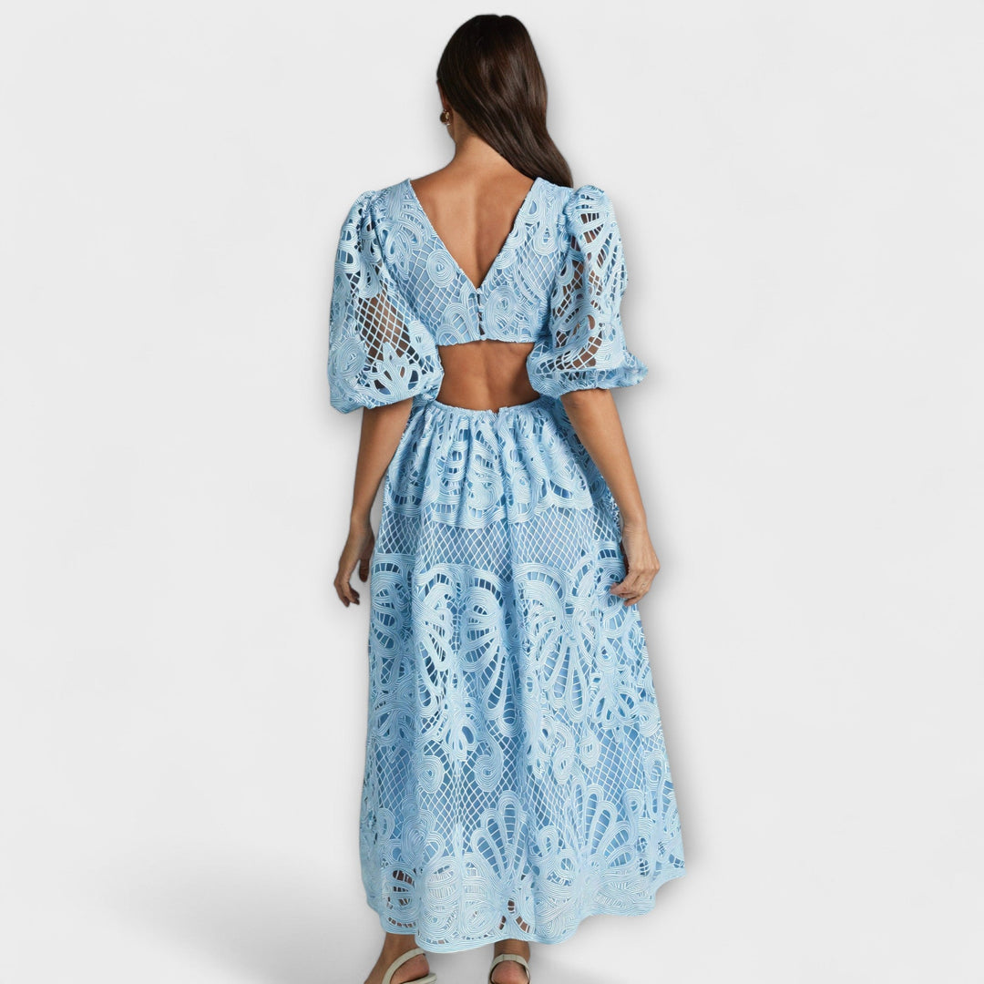 Sophie - Flattering Midi Dress