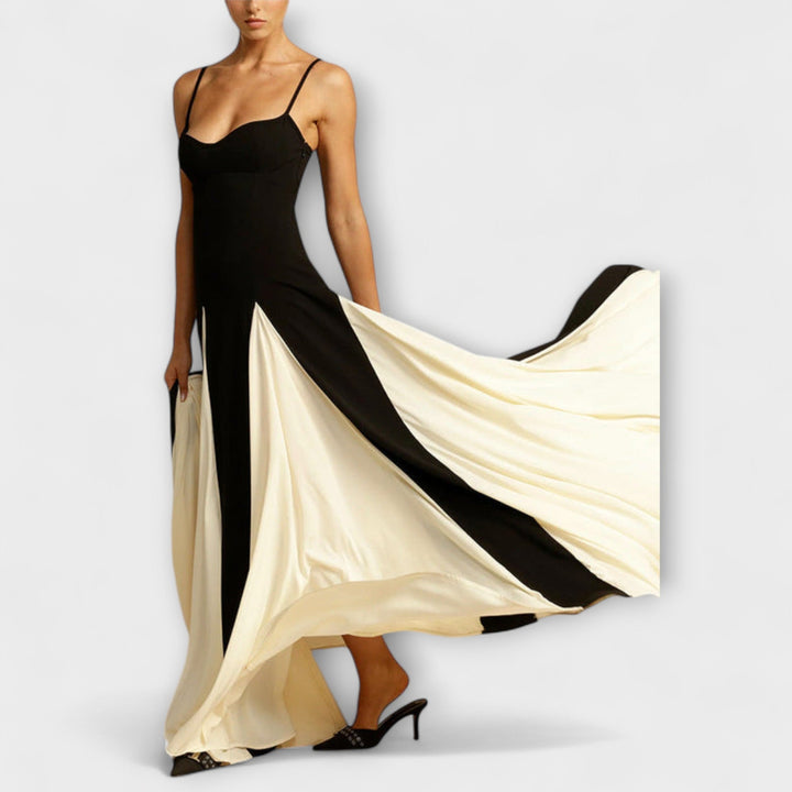 Sophie - Flowing Elegance Maxi Dress
