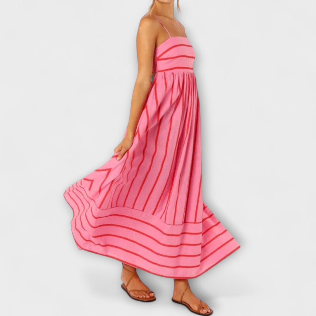 Svea - Romantic Maxi Dress