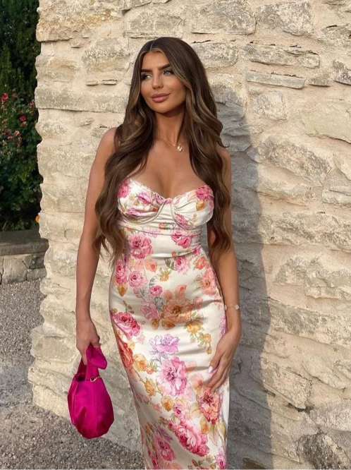 Della - Effortless Maxi Dress
