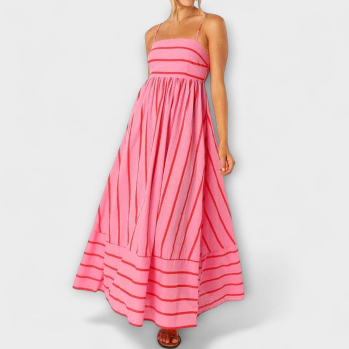 Svea - Romantic Maxi Dress