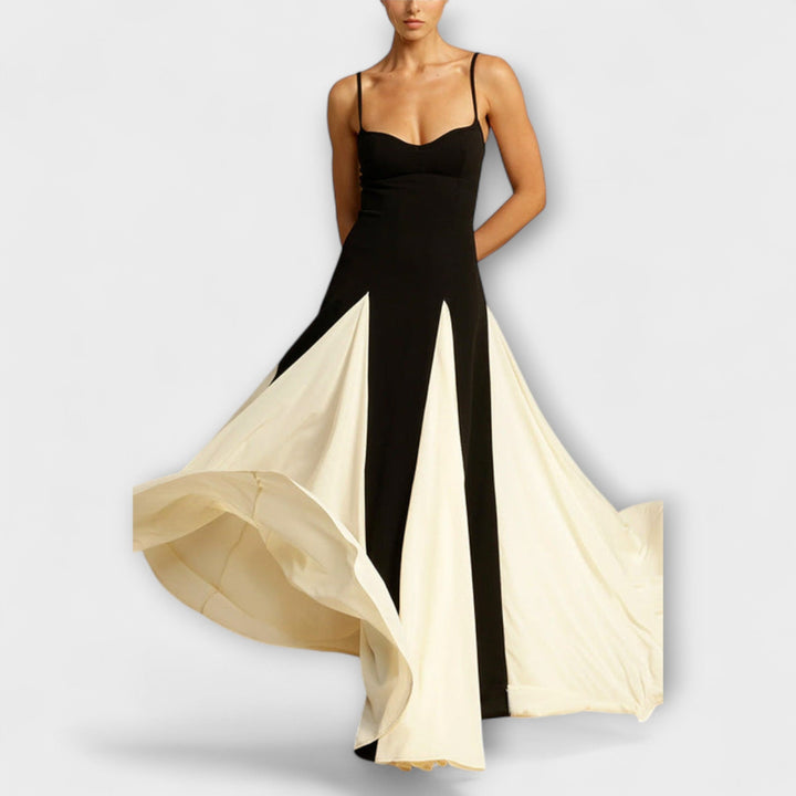 Sophie - Flowing Elegance Maxi Dress