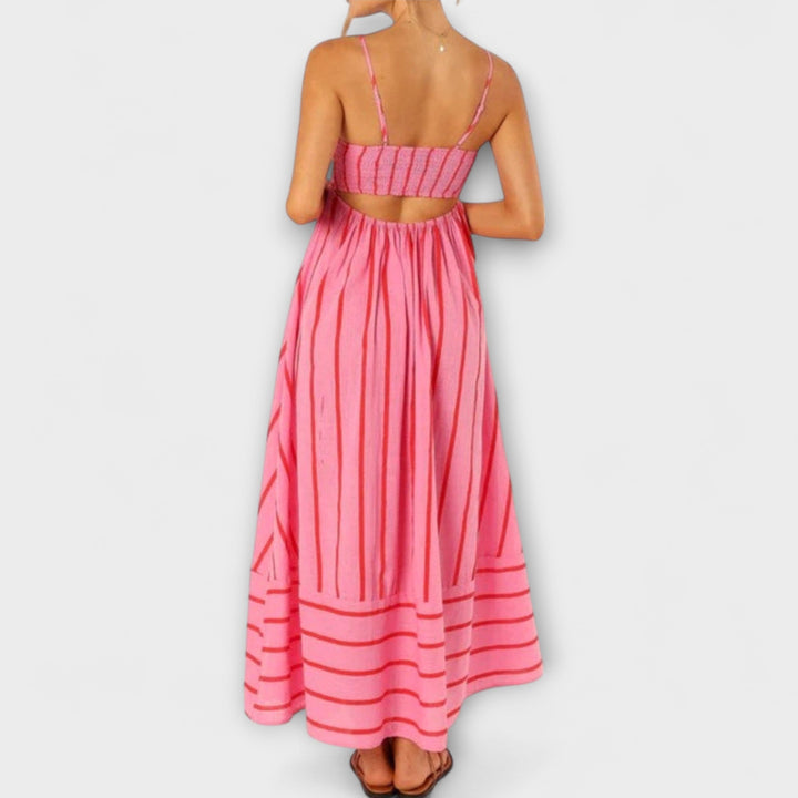 Svea - Romantic Maxi Dress