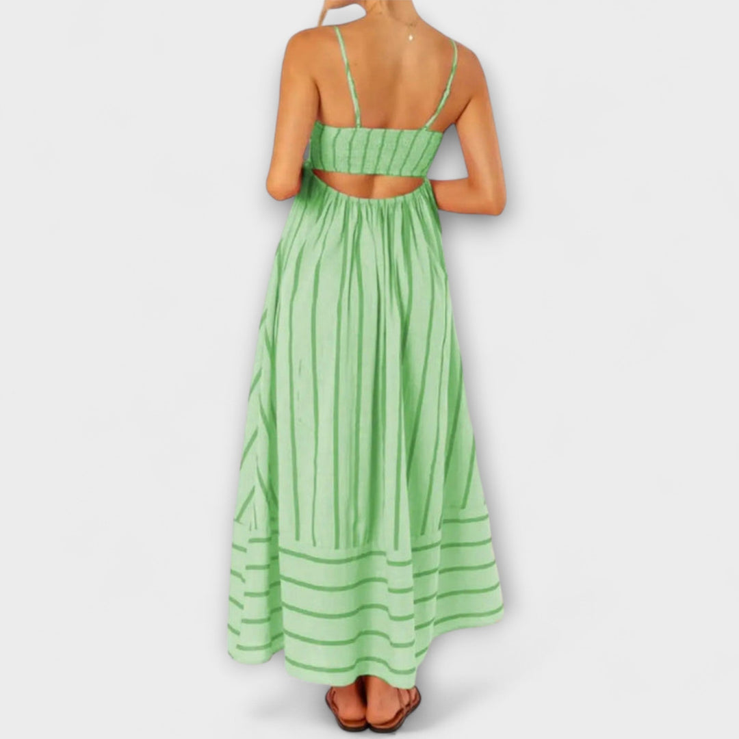 Svea - Romantic Maxi Dress