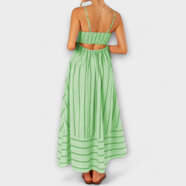 Svea - Romantic Maxi Dress